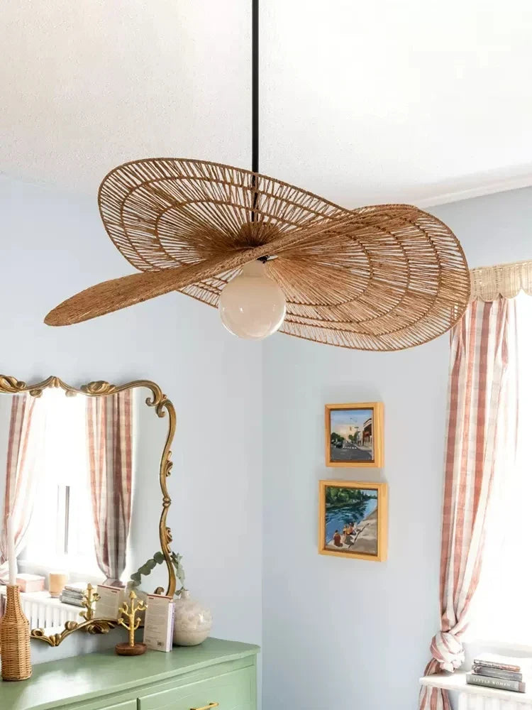 Suspensions de style Wabi-sabi en rotin tissé à la main