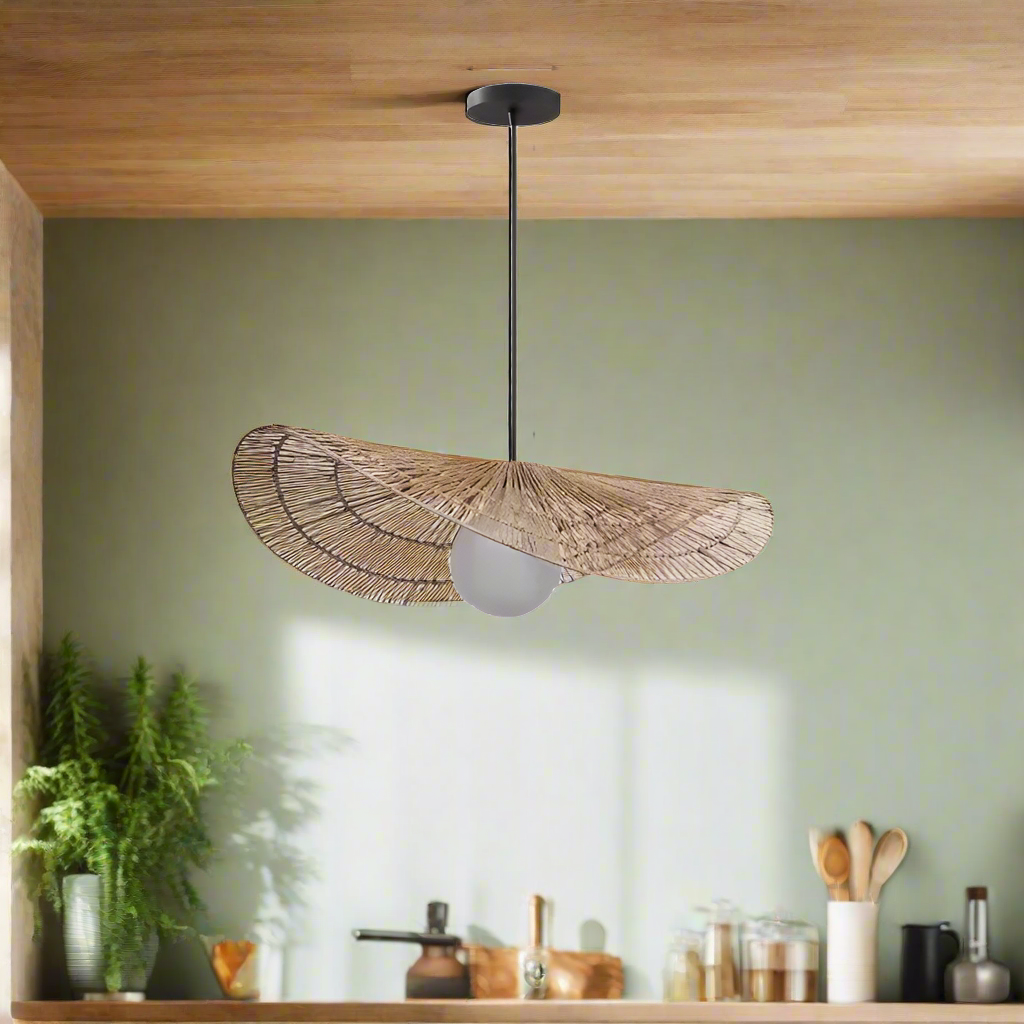 Suspensions de style Wabi-sabi en rotin soucoupe