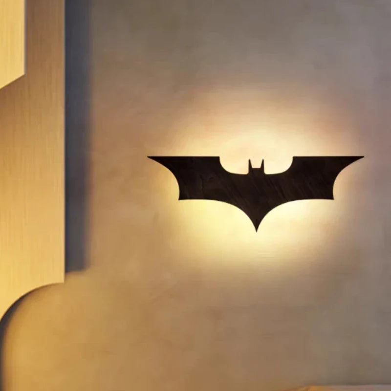 Applique murale Batman moderne et créative en bois