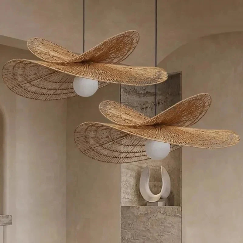 Suspensions de style Wabi-sabi en rotin tissé à la main