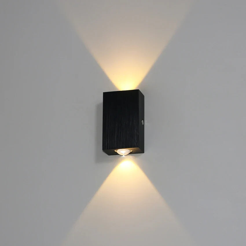 Applique murale minimaliste LED Noir 2 / Blanc chaud (2700–3500K) Mon Luminaire™
