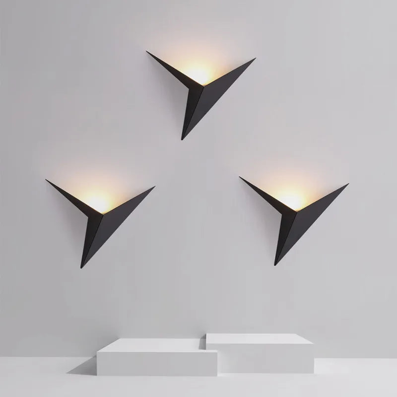 Applique murale minimaliste oiseau Maison de la Lumière