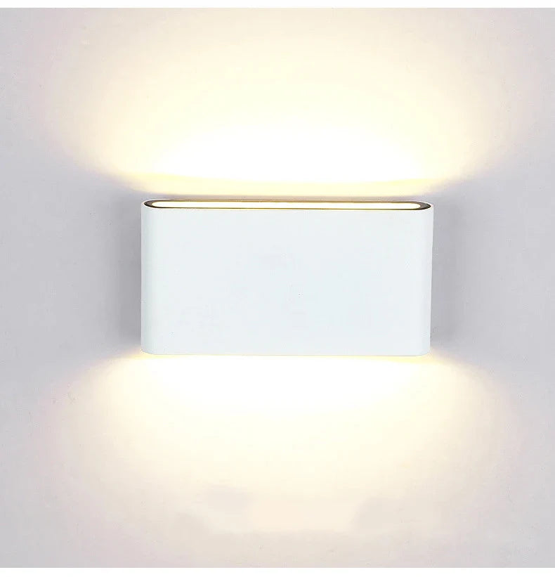 Applique murale waterproof minimaliste et moderne Mon Luminaire™