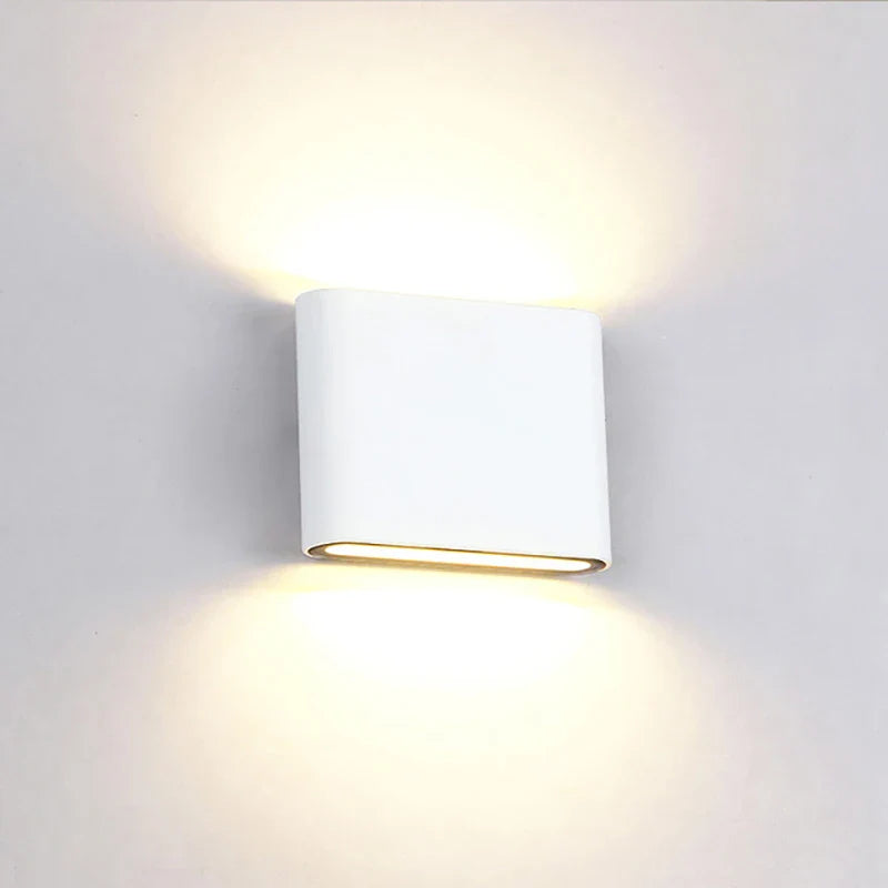 Applique murale waterproof minimaliste et moderne Mon Luminaire™