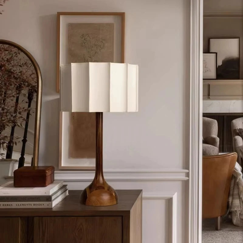 Lampadaire contemporain bois plissé Maison de la Lumière