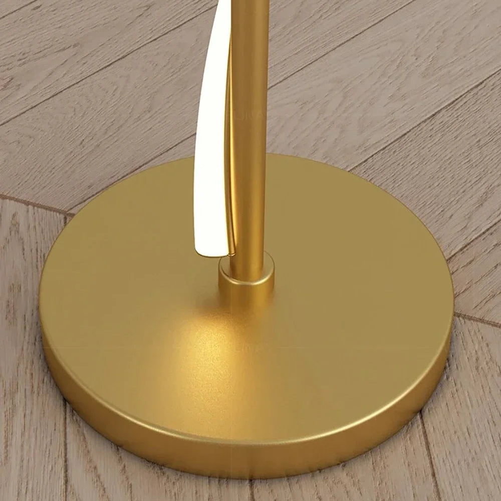 Lampadaire contemporain LED spirale torsadée Maison de la Lumière