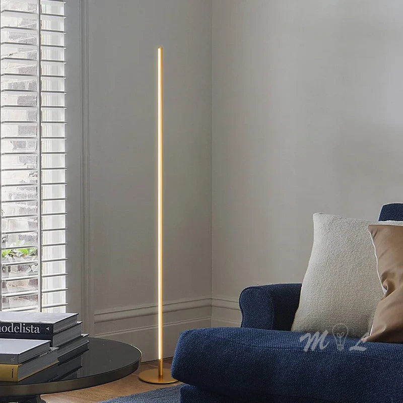 Lampadaire de chambre LED moderne en fer Mon Luminaire™