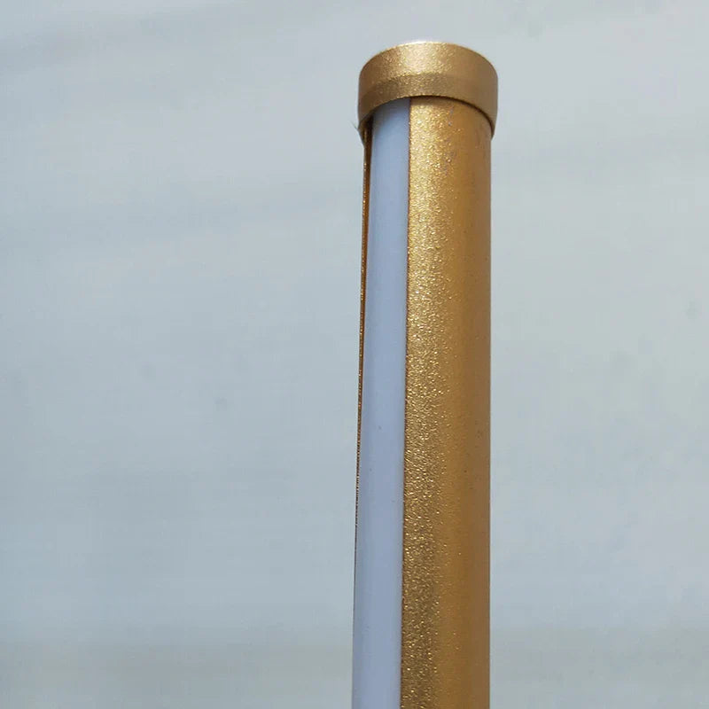 Lampadaire de chambre LED moderne en fer Mon Luminaire™
