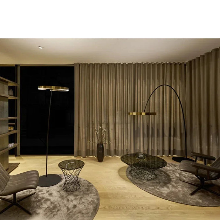 Lampadaire design compact arc de lune Maison de la Lumière