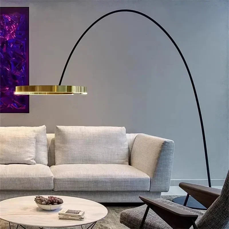 Lampadaire design compact arc de lune Maison de la Lumière