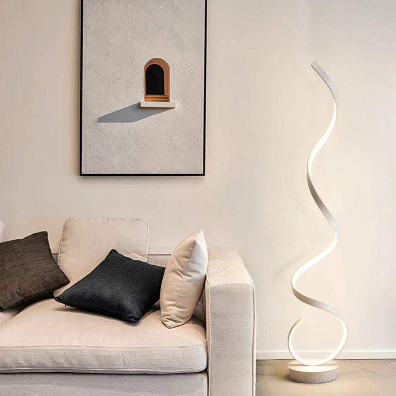 Lampadaire design moderne style serpent Maison de la Lumière