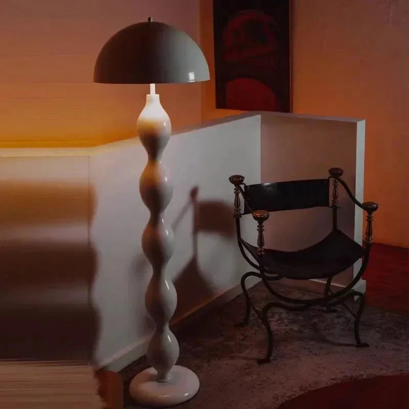 Lampadaire design rétro colonne ondulée Maison de la Lumière