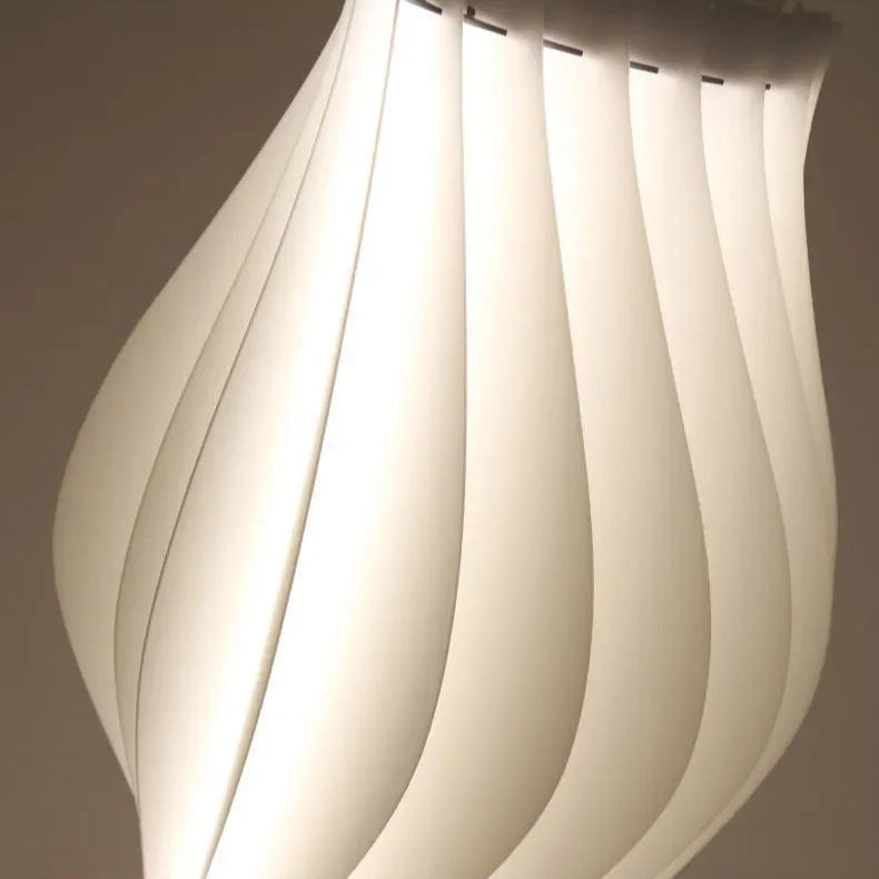 Lampadaire design vague sculpturale blanc LED Maison de la Lumière