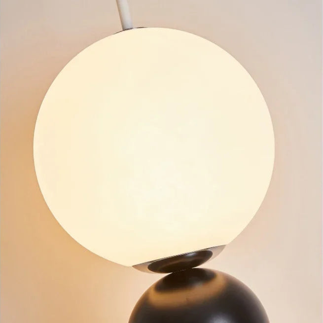 Lampadaire salon design globes empilés Maison de la Lumière