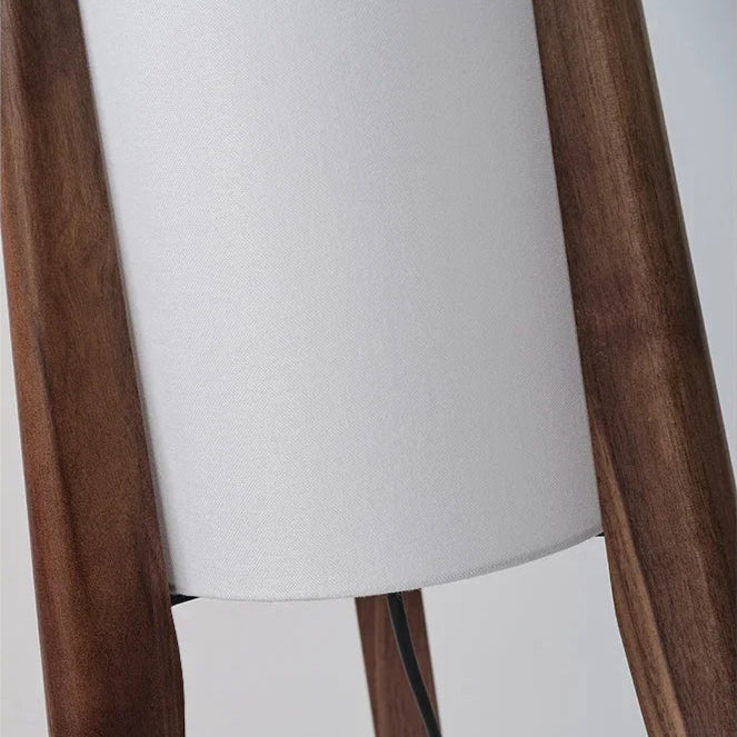 Lampadaire scandinave tripode bois & tissu Maison de la Lumière