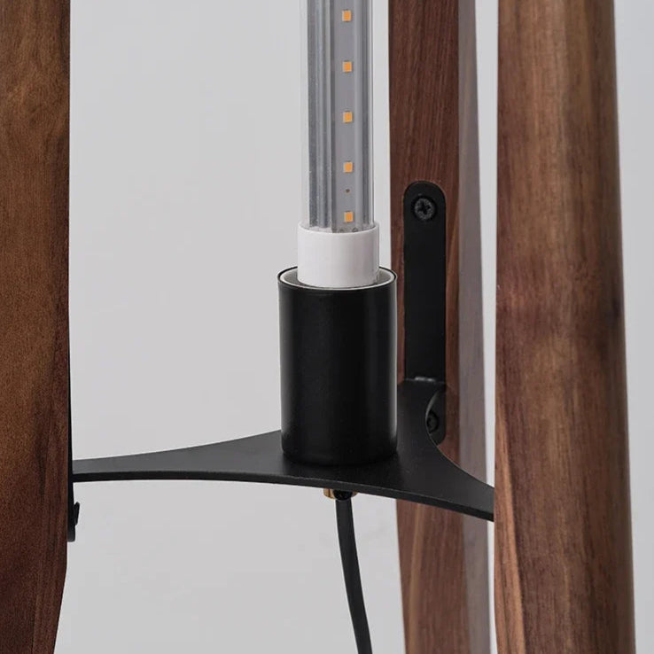 Lampadaire scandinave tripode bois & tissu Maison de la Lumière