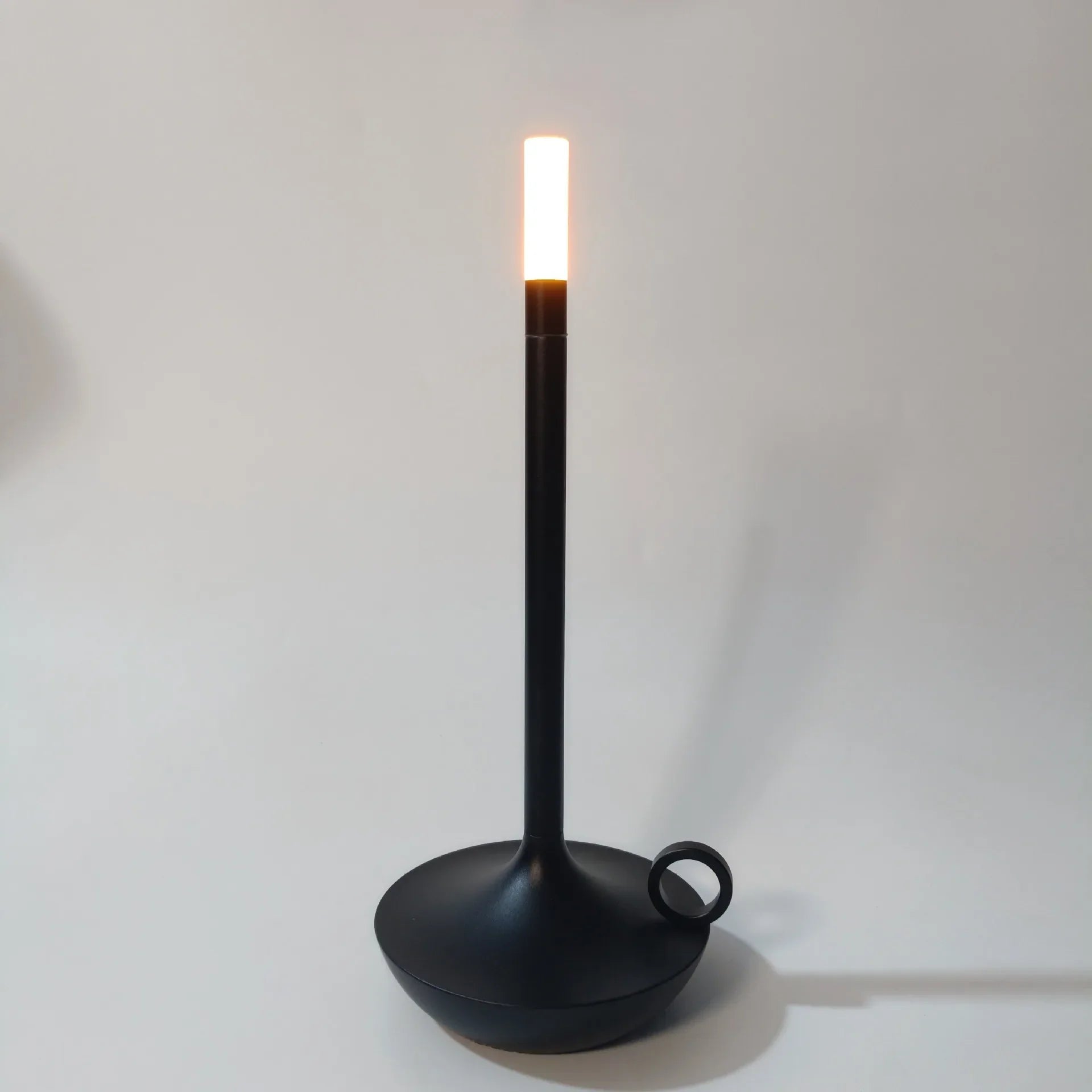 Lampe de table LED candle design noire Mon Luminaire™