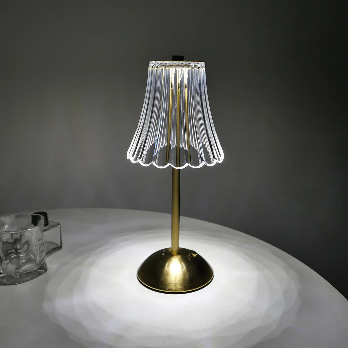 Lampe de table LED rétro en cristal Maison de la Lumière