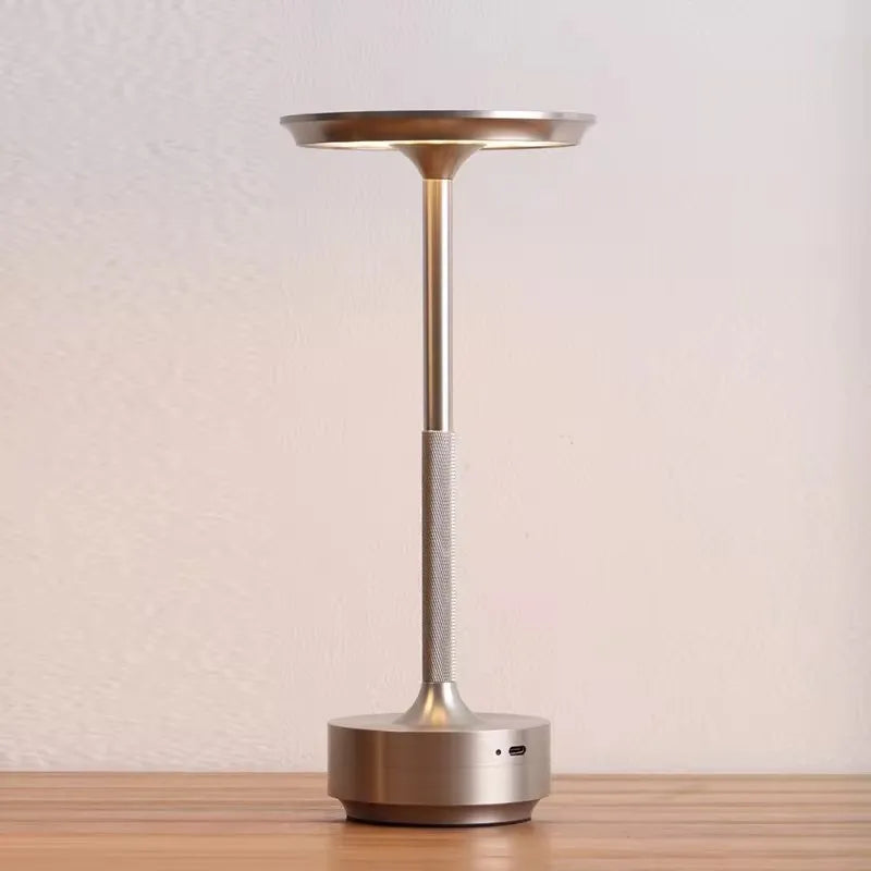 Lampe de table tactile épurée LED Argenté Maison de la Lumière