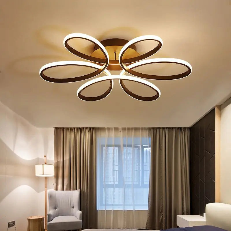 Plafonnier moderne et design en boucle Maison de la Lumière
