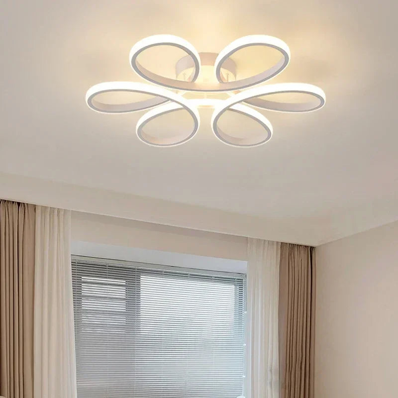 Plafonnier moderne et design en boucle Maison de la Lumière