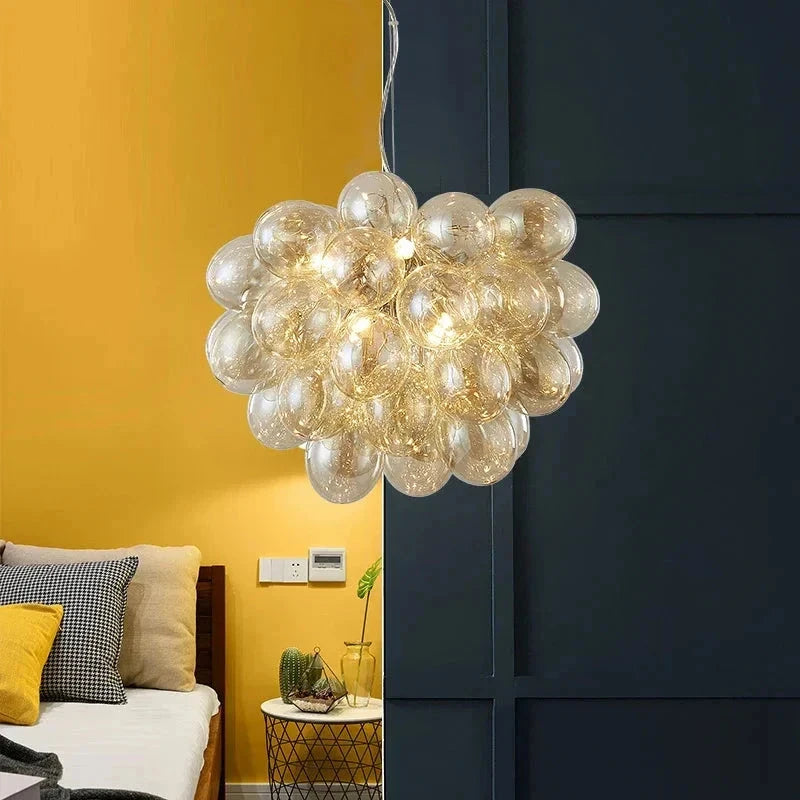 Suspension design boules de verre 8 ampoules Champagne / Blanc froid (6000K) Maison de la Lumière