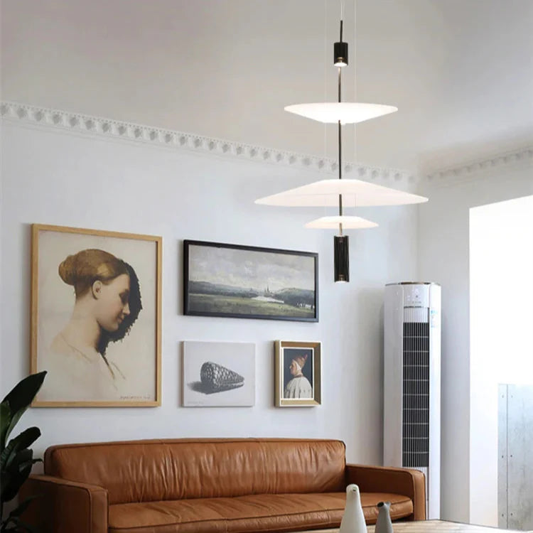 Suspension design moderne soucoupes noir et blanc Mon Luminaire™