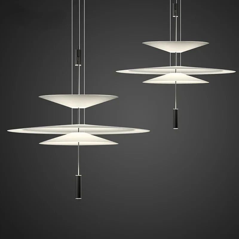 Suspension design moderne soucoupes noir et blanc Mon Luminaire™