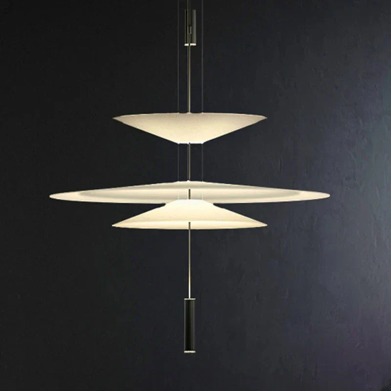 Suspension design moderne soucoupes noir et blanc Mon Luminaire™