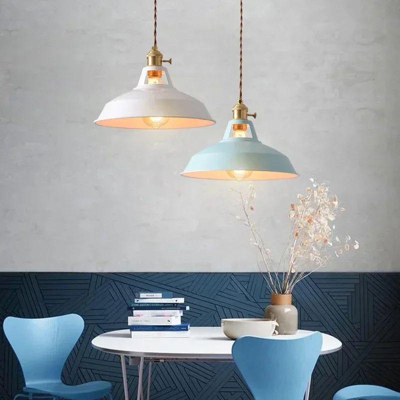 Suspension style rétro industrielle colorée Mon Luminaire™